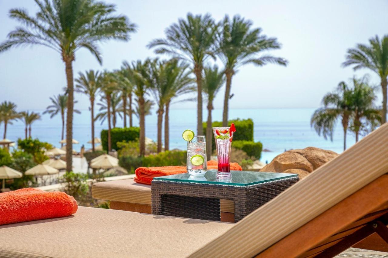 The Makadi Spa Hotel - Couples Only 18 Years Plus Hurghada Exteriör bild The view from the pool at the Hilton Sharm El Sheikh
