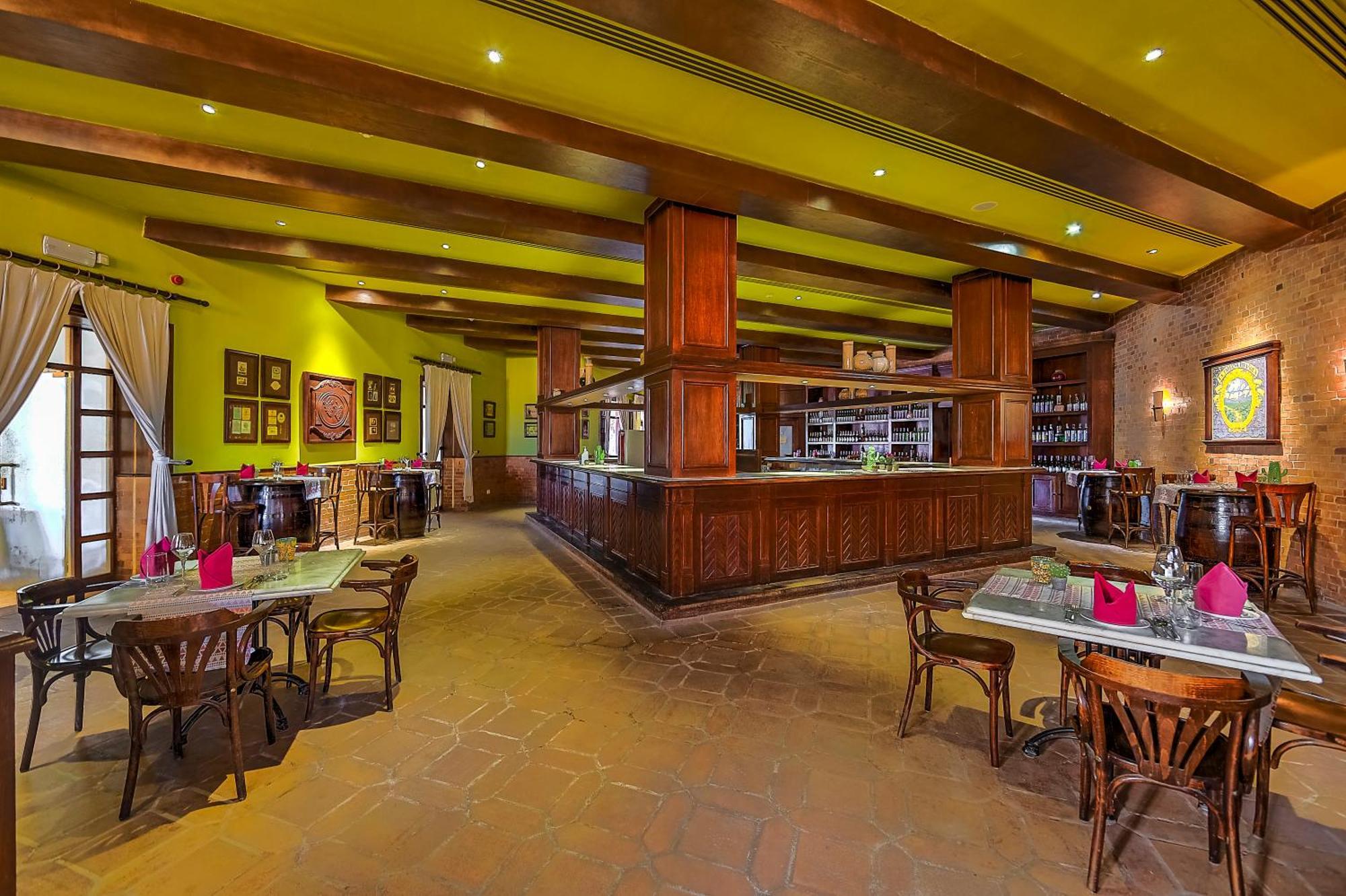 The Makadi Spa Hotel - Couples Only 18 Years Plus Hurghada Exteriör bild The restaurant